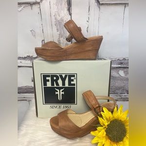 Frye Carlie Sling Wedge Sandals Size 9M
